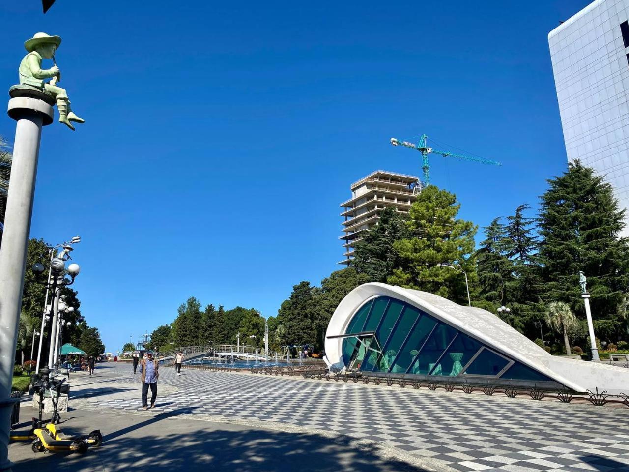 Apartments With Sea And Mountain Views, Portа Batumi Tower Kültér fotó