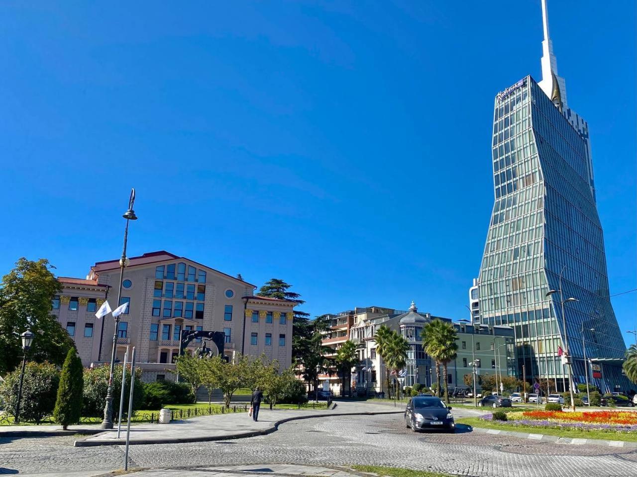 Apartments With Sea And Mountain Views, Portа Batumi Tower Kültér fotó