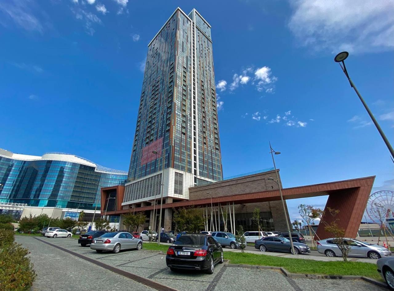 Apartments With Sea And Mountain Views, Portа Batumi Tower Kültér fotó